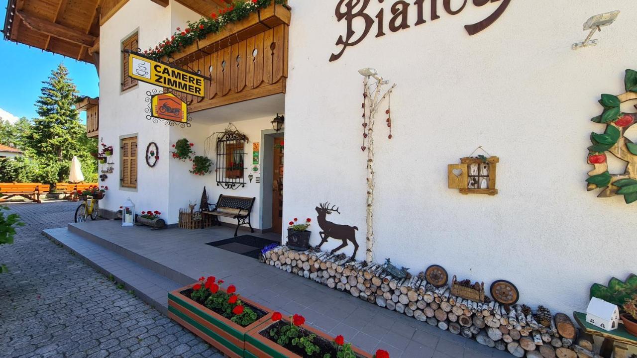 Garni Biancaneve Ruffre-Mendola Exteriér fotografie